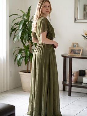 feel the romance emerald green off the shoulder maxi dress Bella and Bloom Boutique main image 0